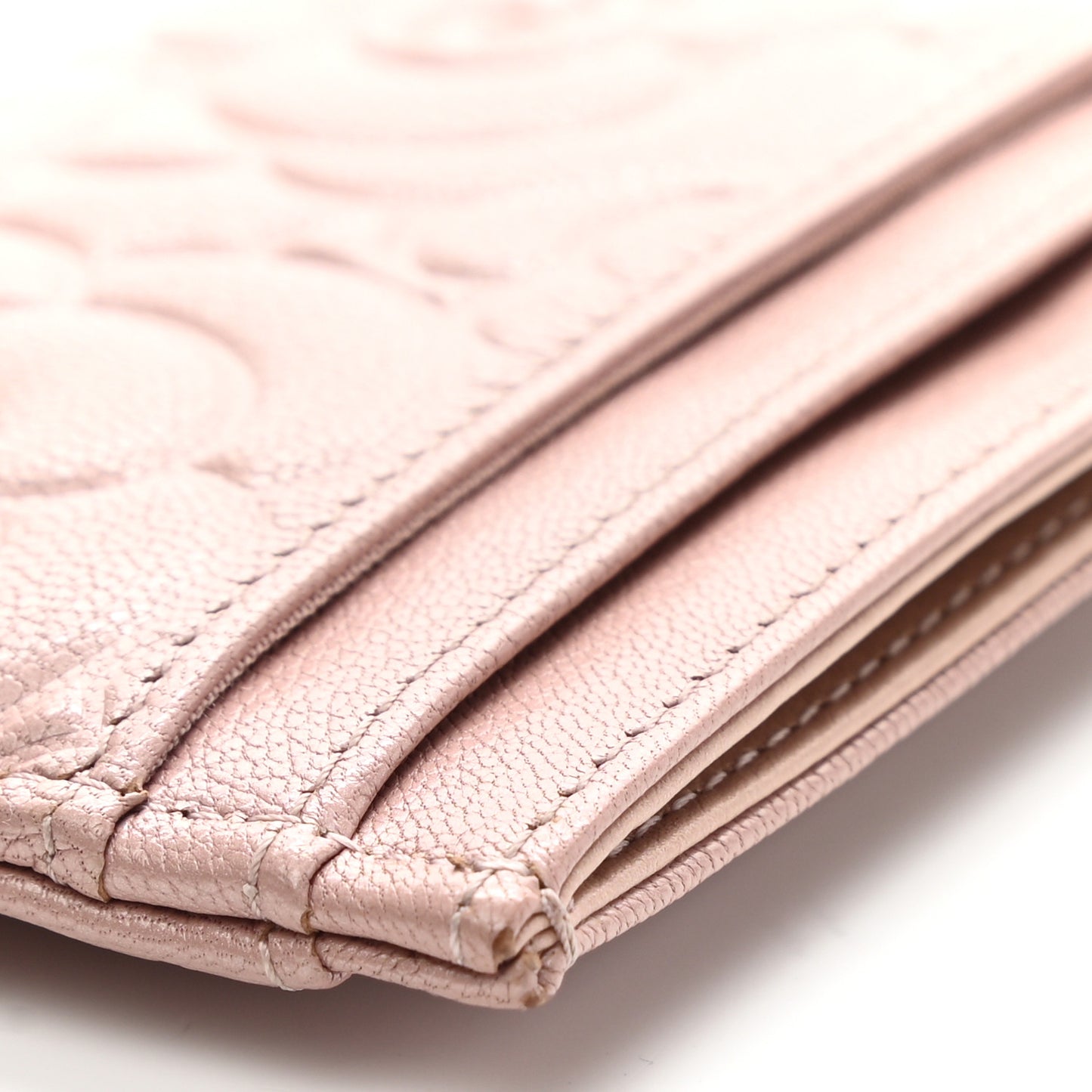 Goatskin Camellia Embossed Card Holder Light Pink