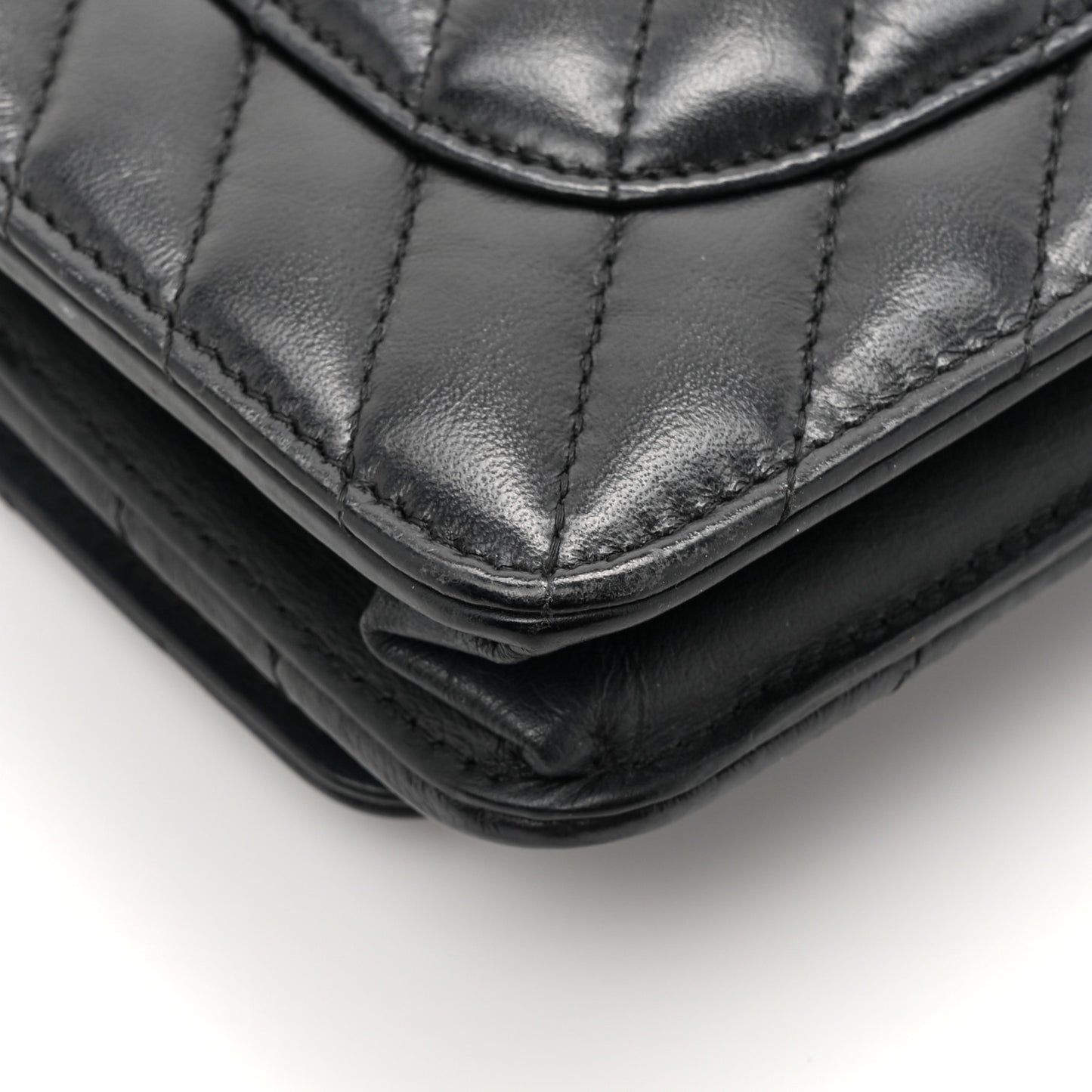 Aged Calfskin Chevron Quilted Reissue Wallet On Chain WOC So Black