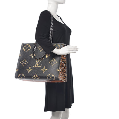 Louis Vuitton Monogram Giant Jungle Onthego GM Black 2 of 10