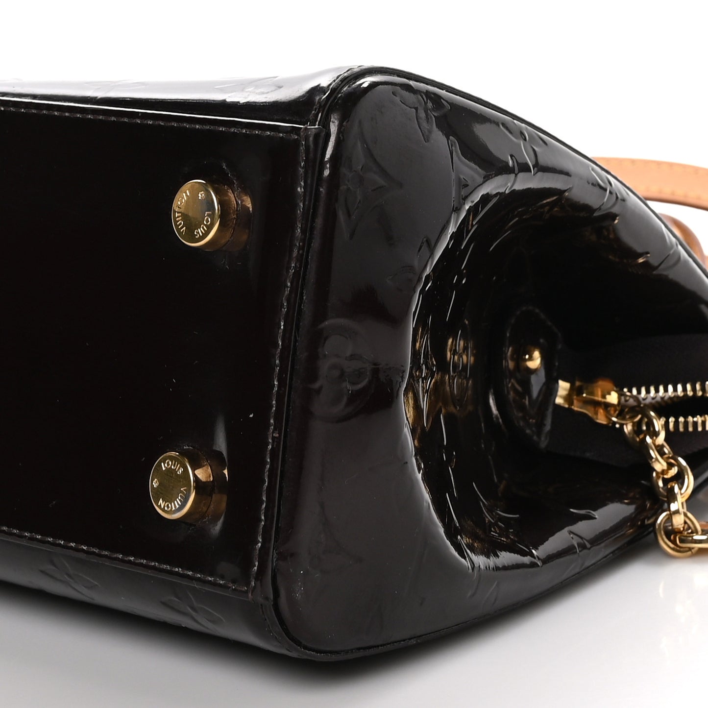 LOUIS VUITTON Vernis Brea MM Amarante