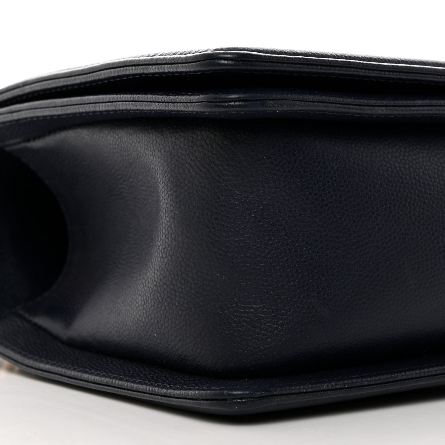 Caviar Quilted Medium Boy Flap Navy