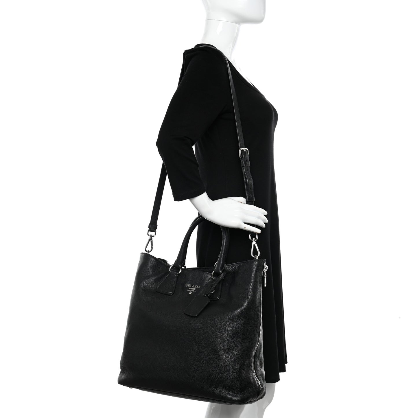 Vitello Daino Tote Black