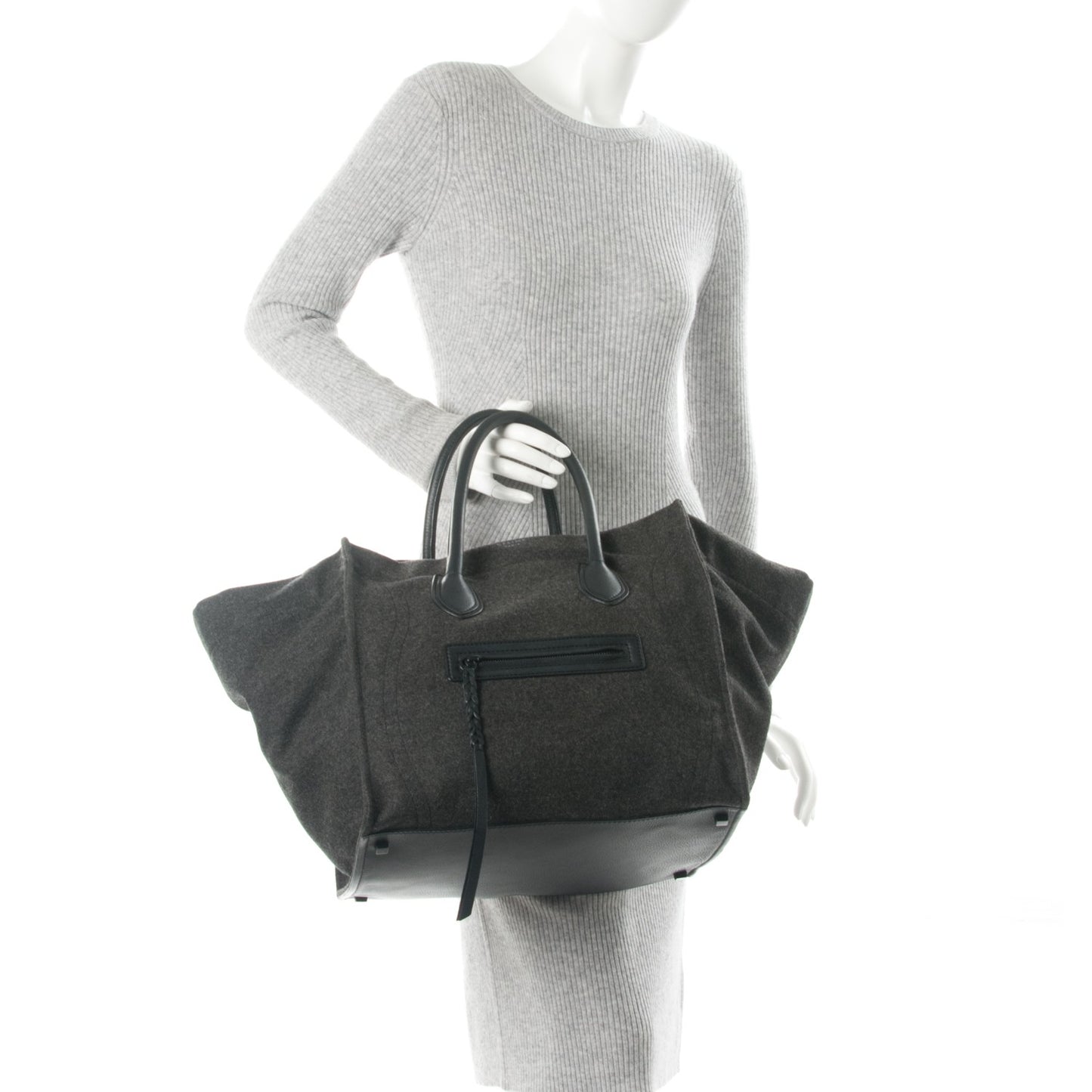 Felt Medium Phantom Luggage Grey