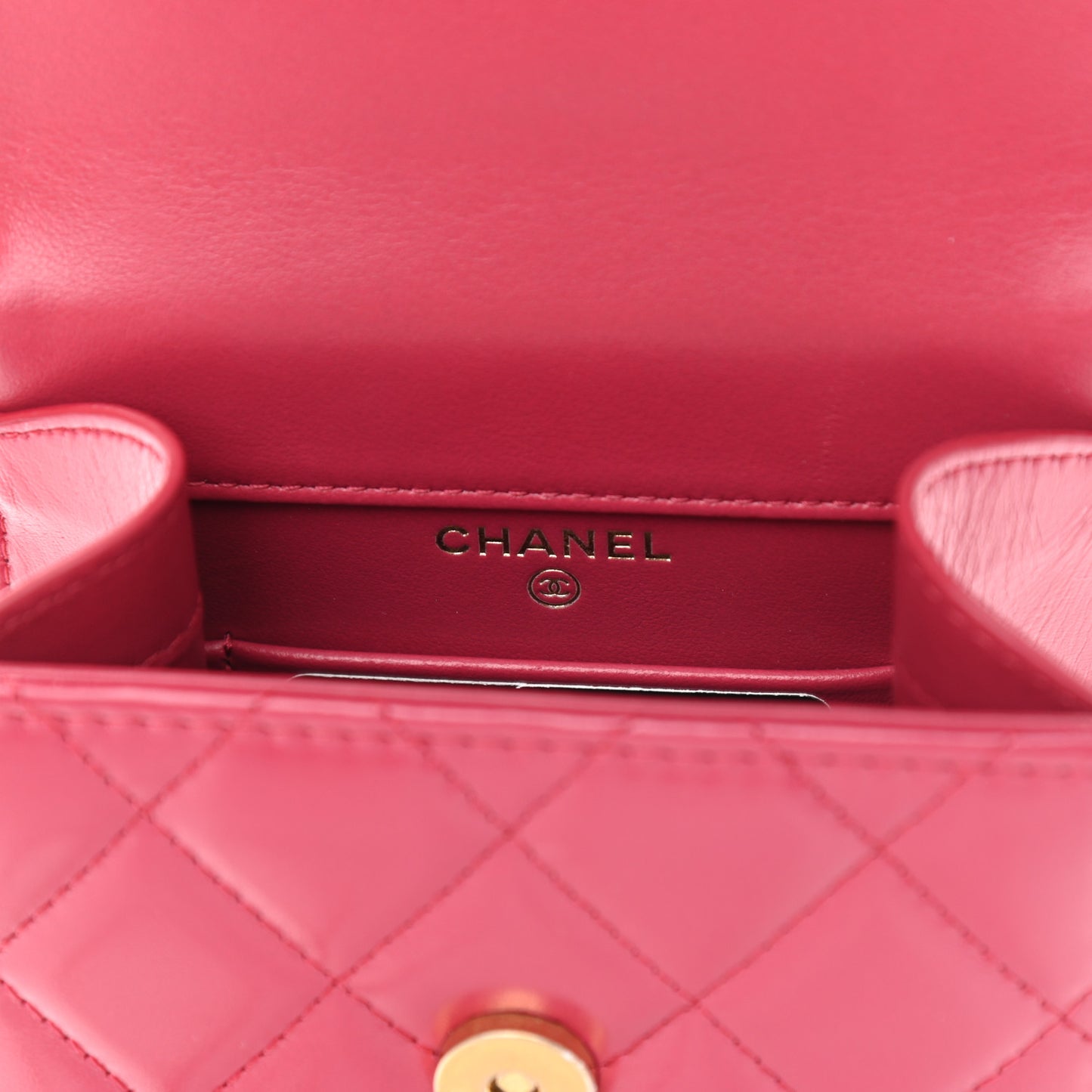 Lambskin Quilted Vertical Perfect Fit Flap With Chain Pink