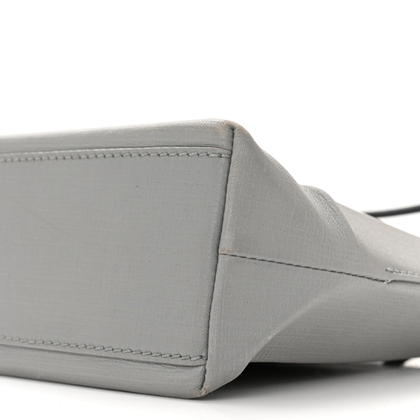 Calfskin Logo XXS Shopping Tote Gris Fossile
