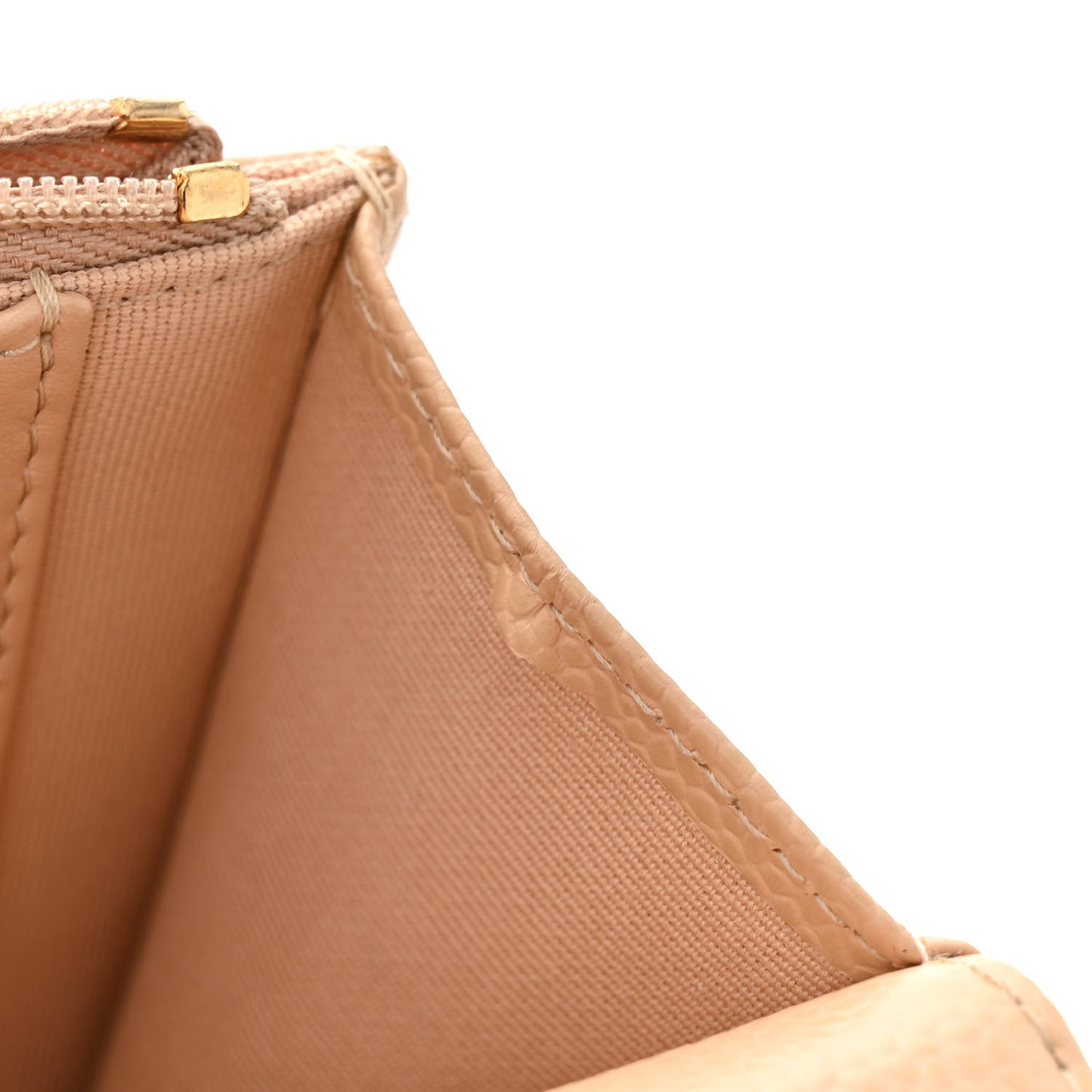 Caviar Quilted Wallet on Chain WOC Beige