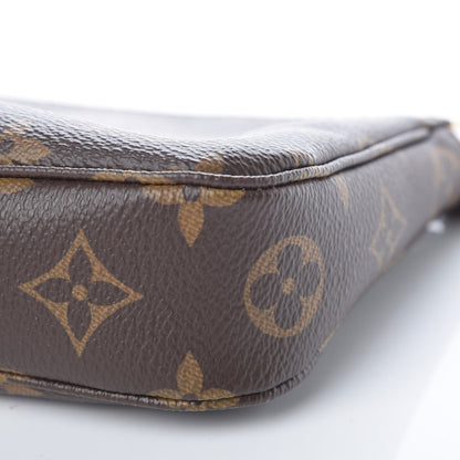 Louis Vuitton Monogram Pochette Accessories NM 9 of 10