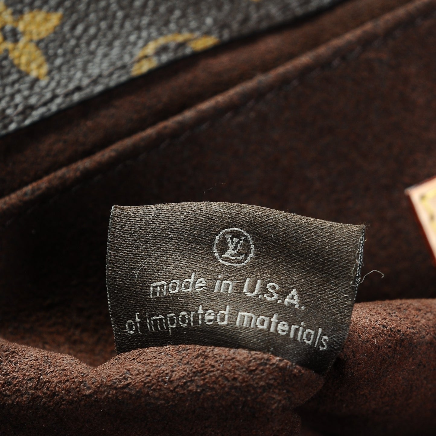 Monogram Pochette Metis