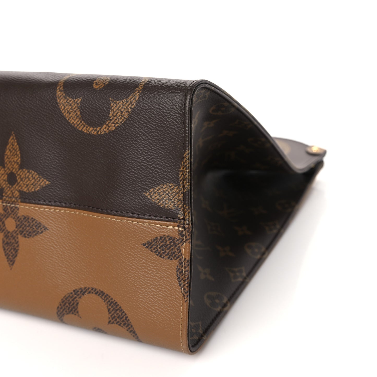Reverse Monogram Giant Onthego GM