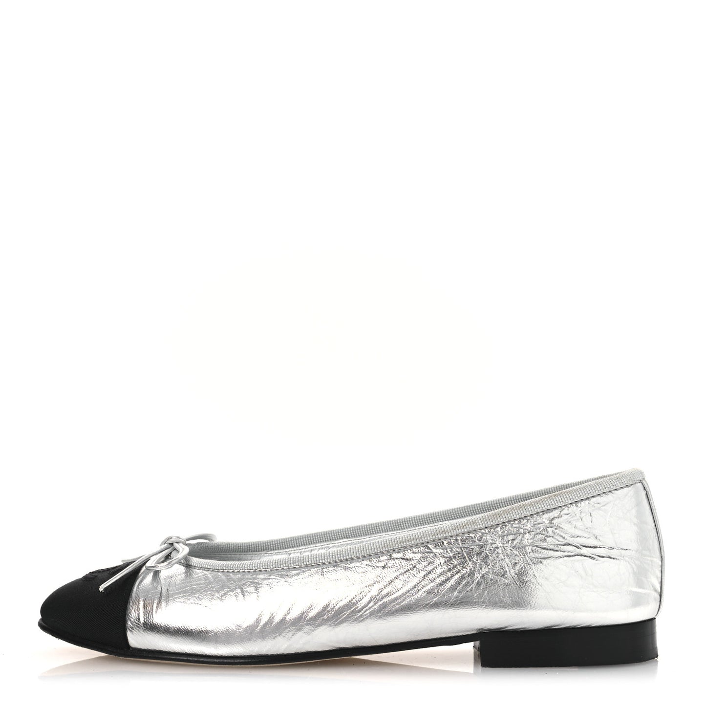 Laminated Crumpled Lambskin Grosgrain Cap Toe CC Ballerina Flats 36.5 Silver Black