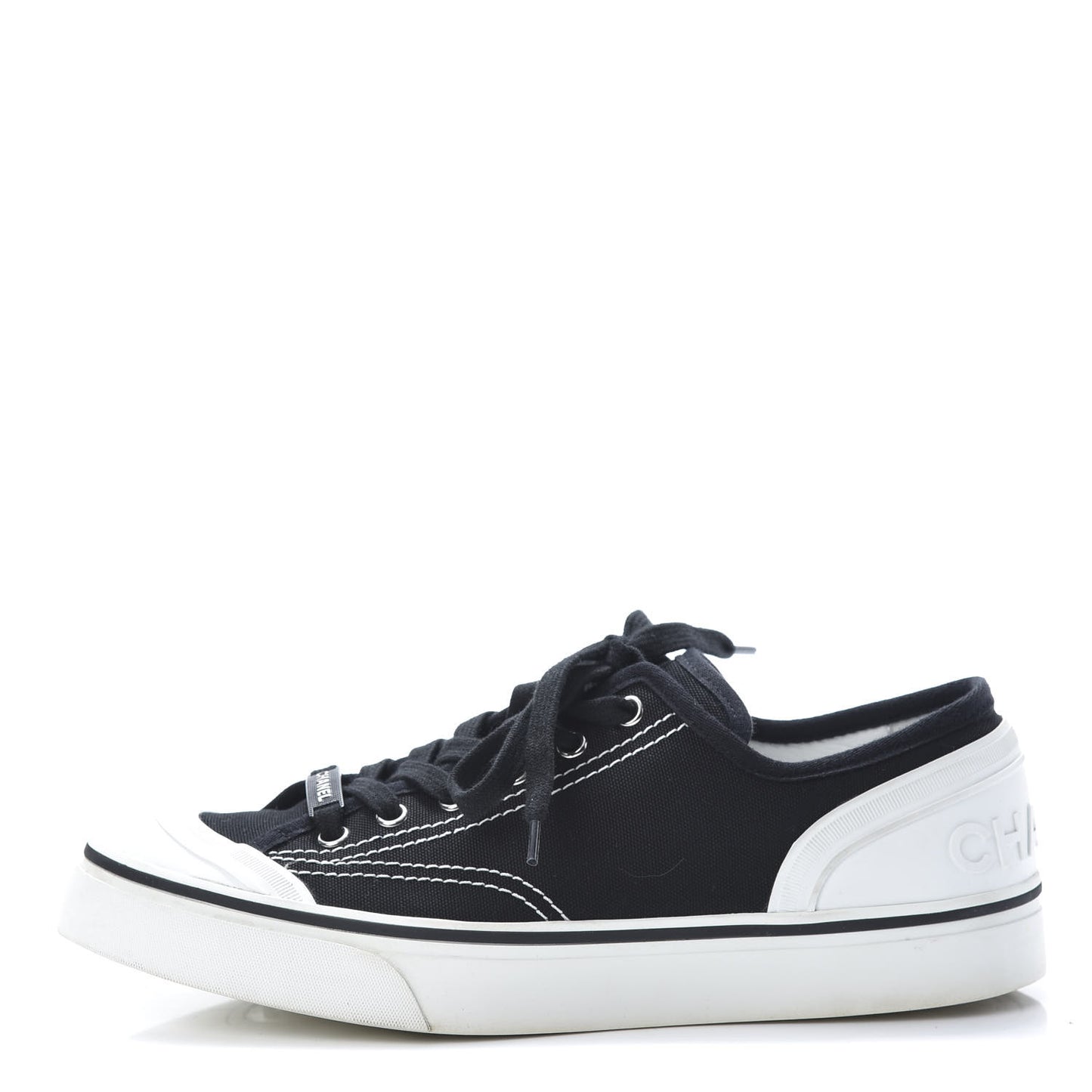 Canvas Lace Up Cap Toe Sneakers 40 Navy