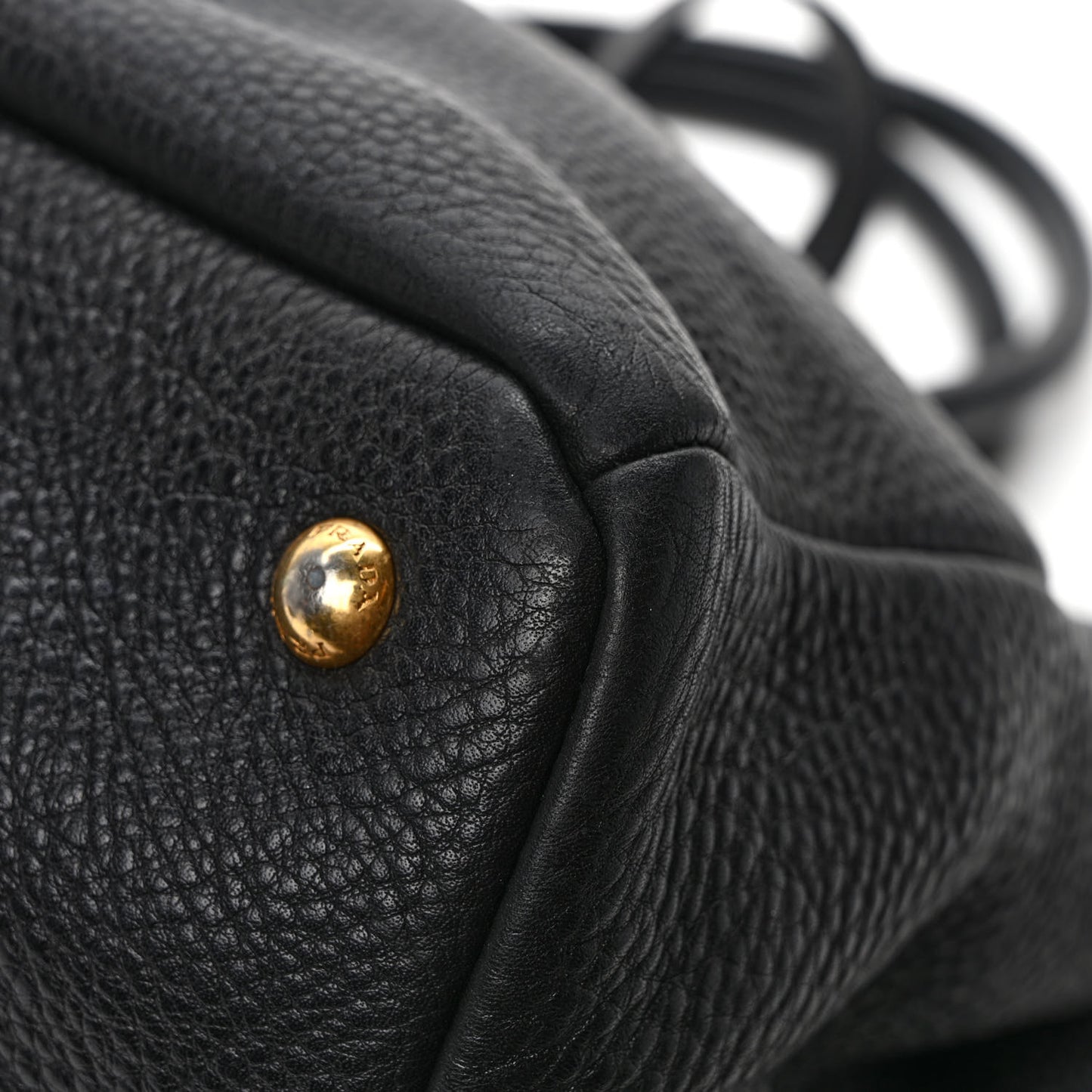 Vitello Daino Tote Black