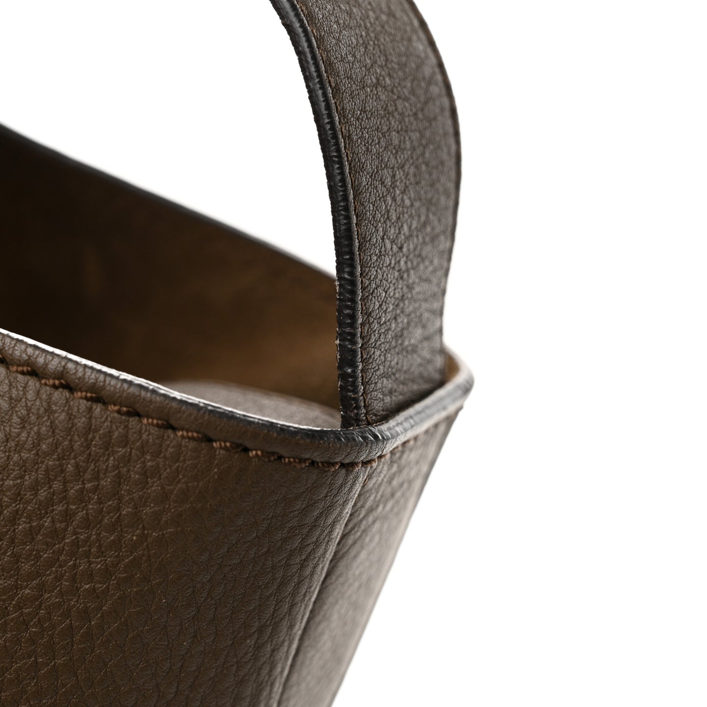 Grained Calfskin Medium Phantom Luggage Taupe