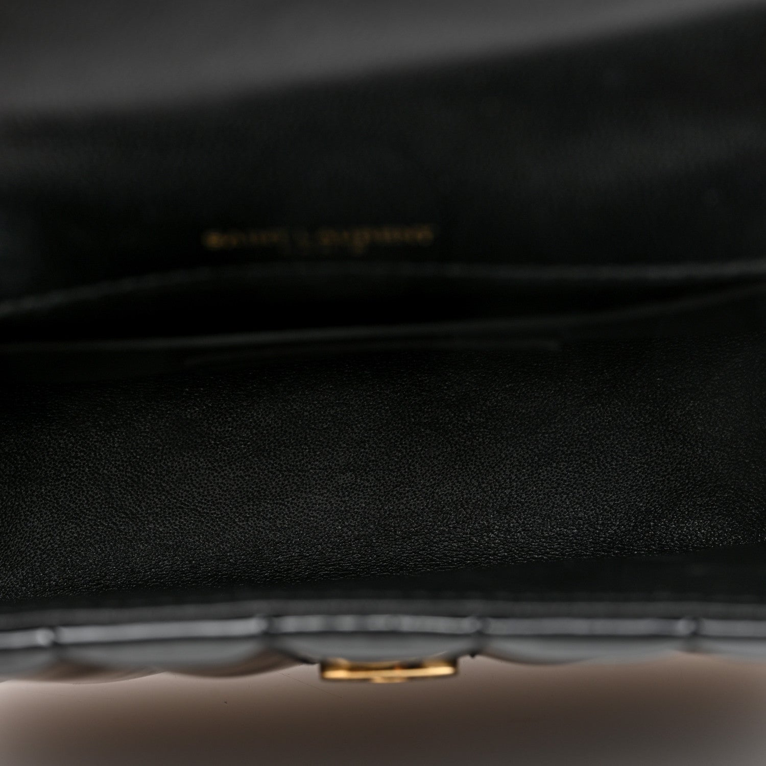 Saint Laurent Patent Calfskin Matelasse Monogram Small Vicky Chain Bag Black 5 of 9