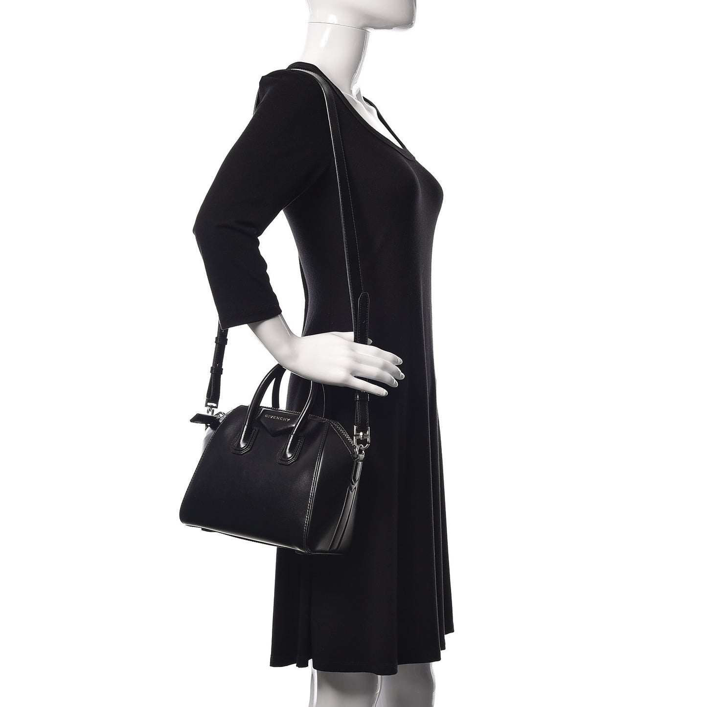 Shiny Lord Calfskin Mini Antigona Black