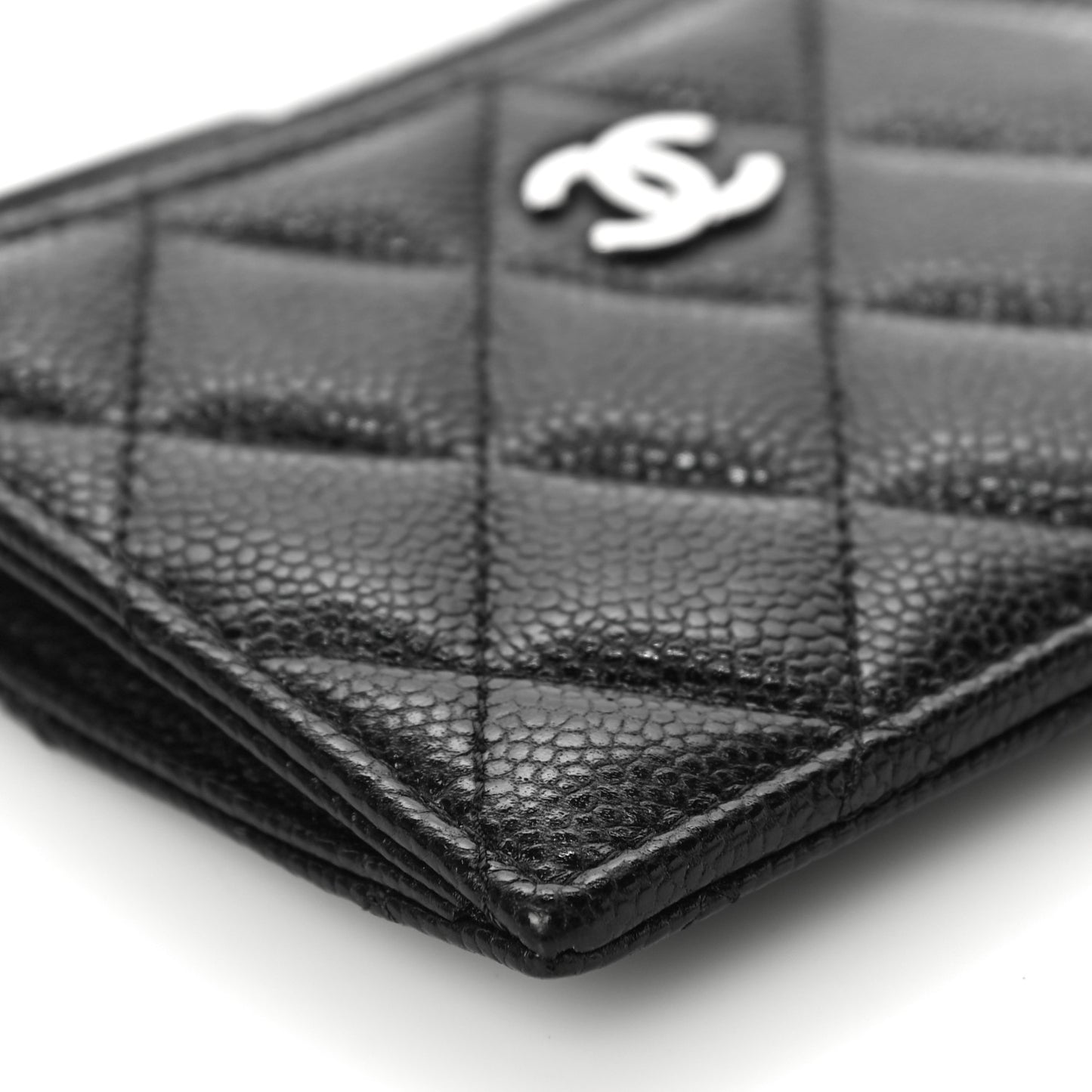 Caviar Quilted CC Zip Card Holder Black
