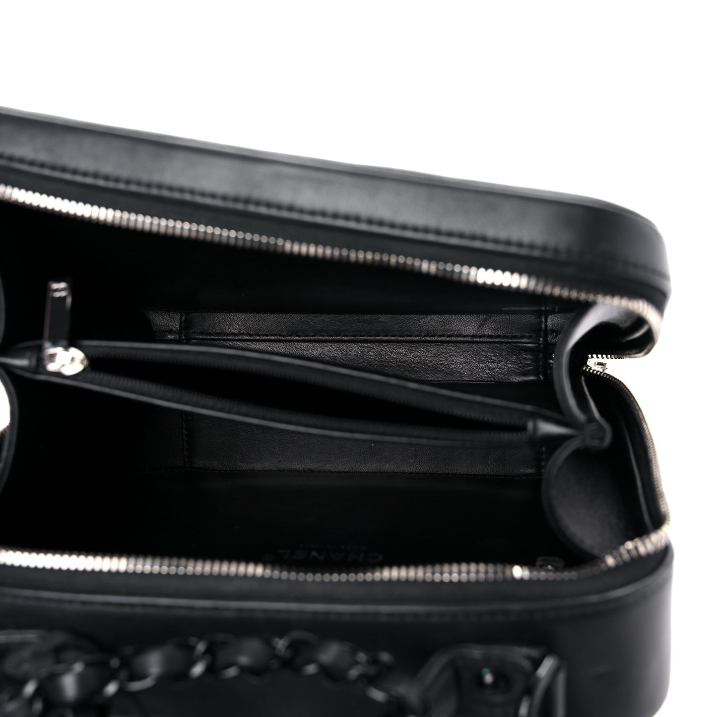Lambskin Quilted Medium CC Filigree Vanity Case Black