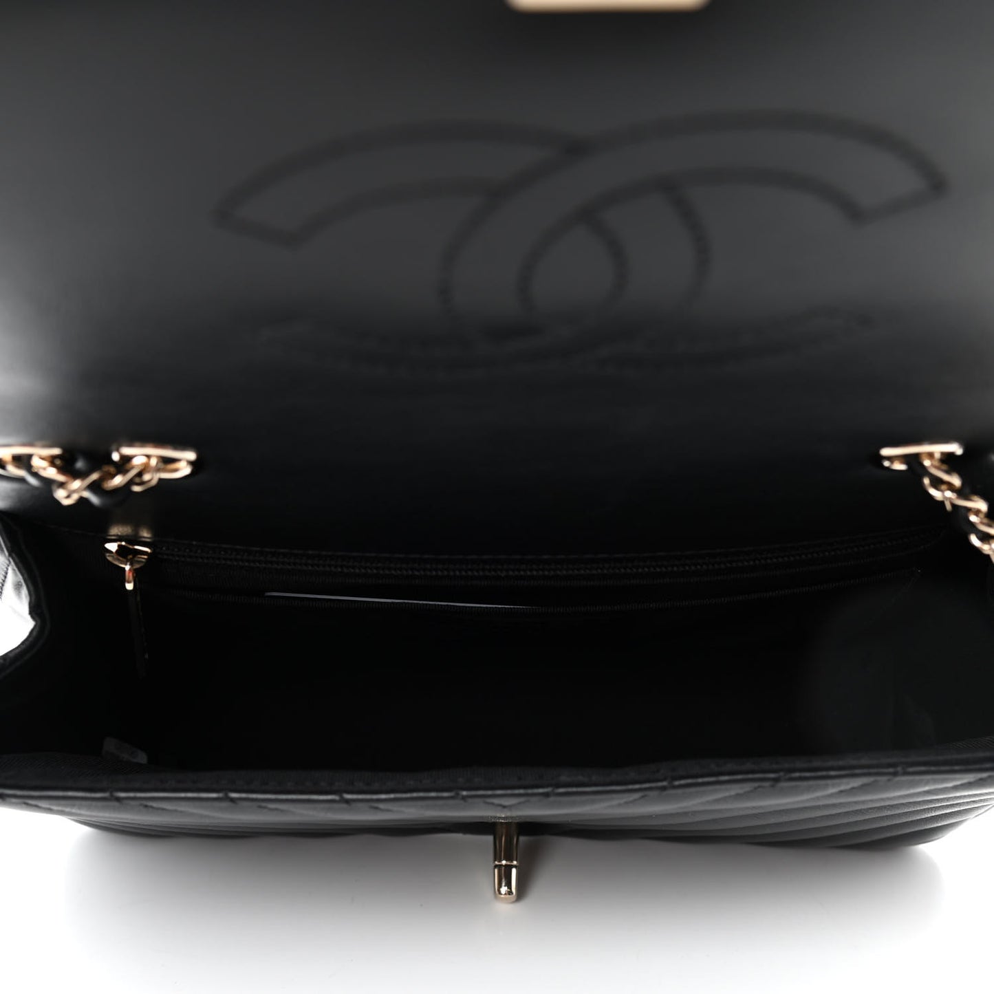 Calfskin Chevron Quilted Small Statement Flap Black
