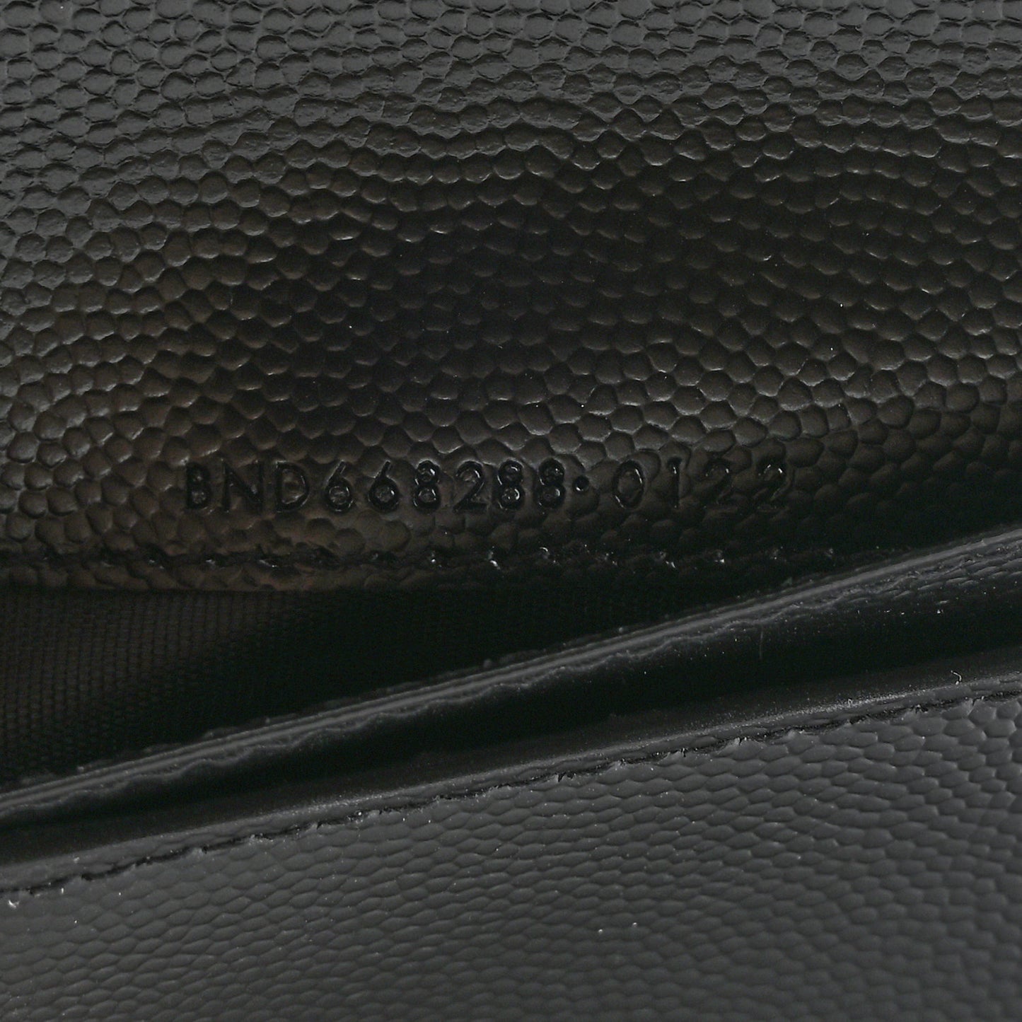 Grain De Poudre Matelasse Chevron Monogram Monochrome Compact Zip Around Wallet Black