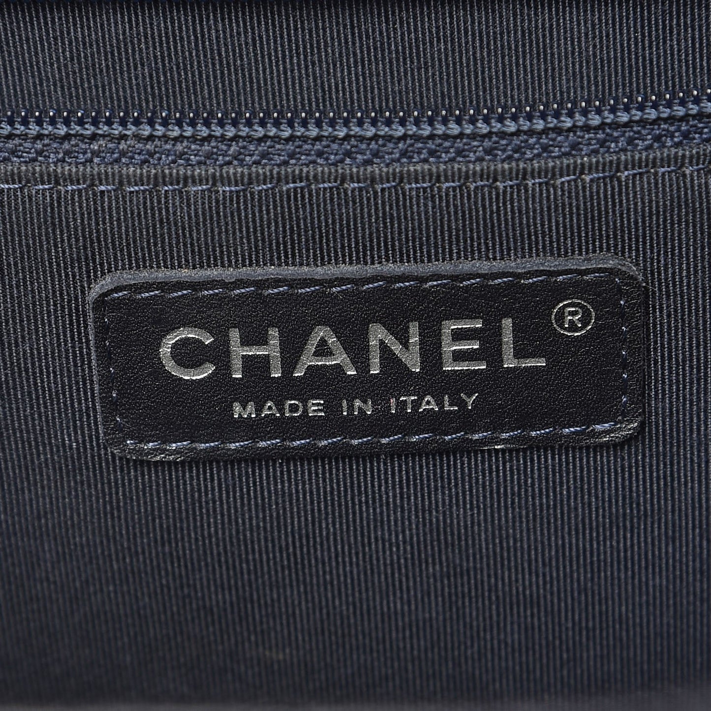 Caviar Quilted Flap Tote Marine