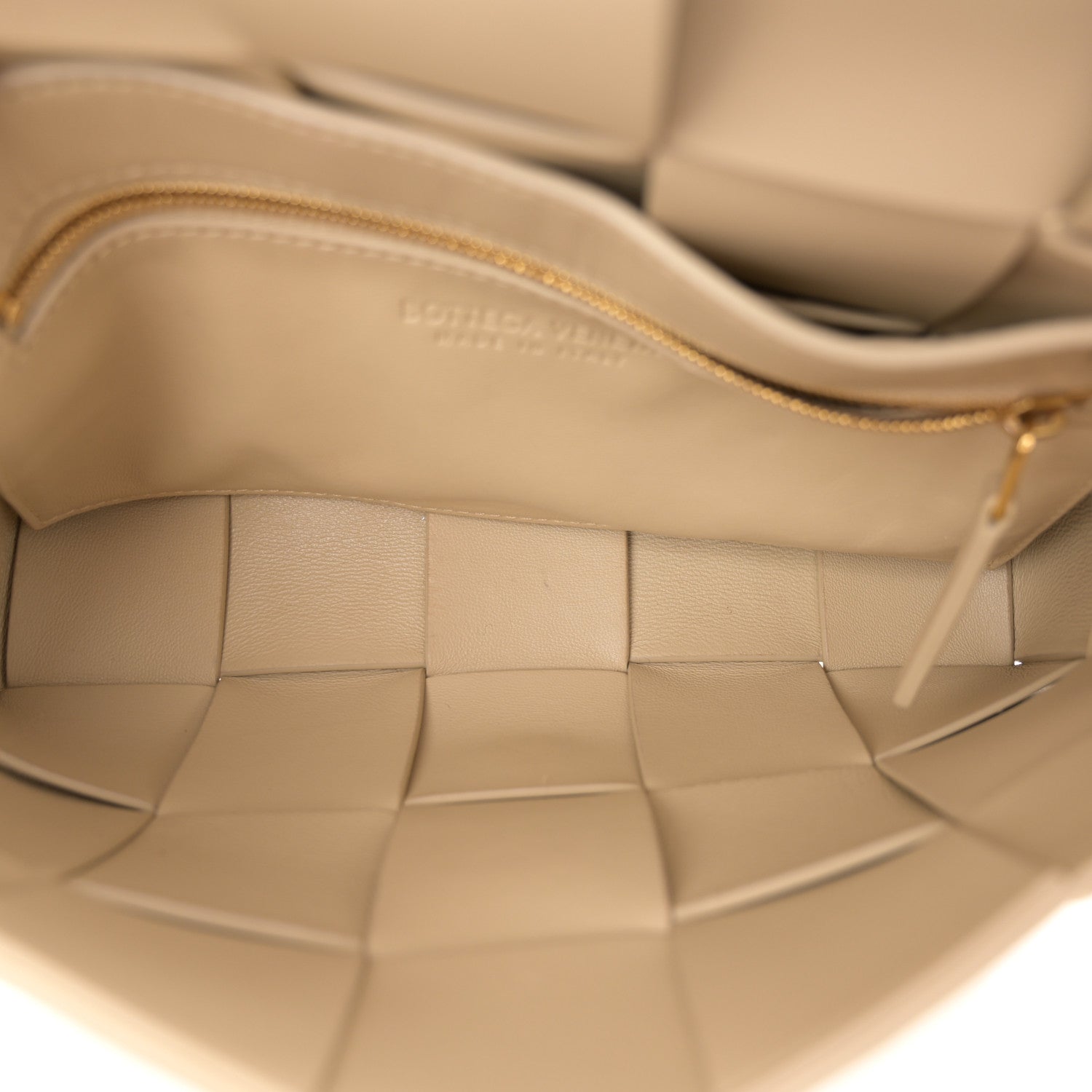 Bottega Veneta Brushed Calfskin Intrecciato Cassette Bag Porridge 5 of 15