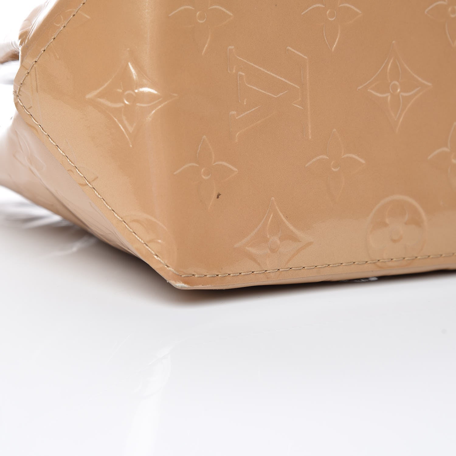 Louis Vuitton Vernis Reade PM Noisette 13 of 14
