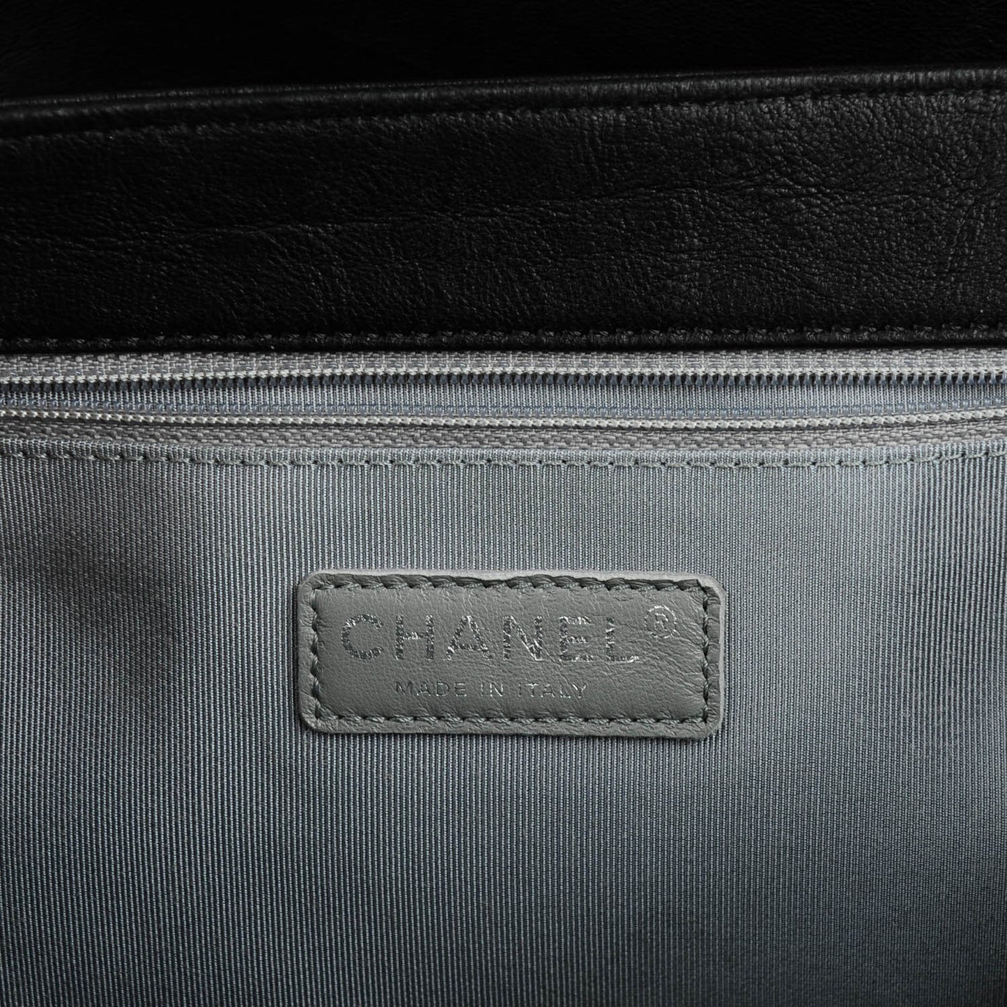 Washed Lambskin Quilted Maxi Chain Around Flap Black