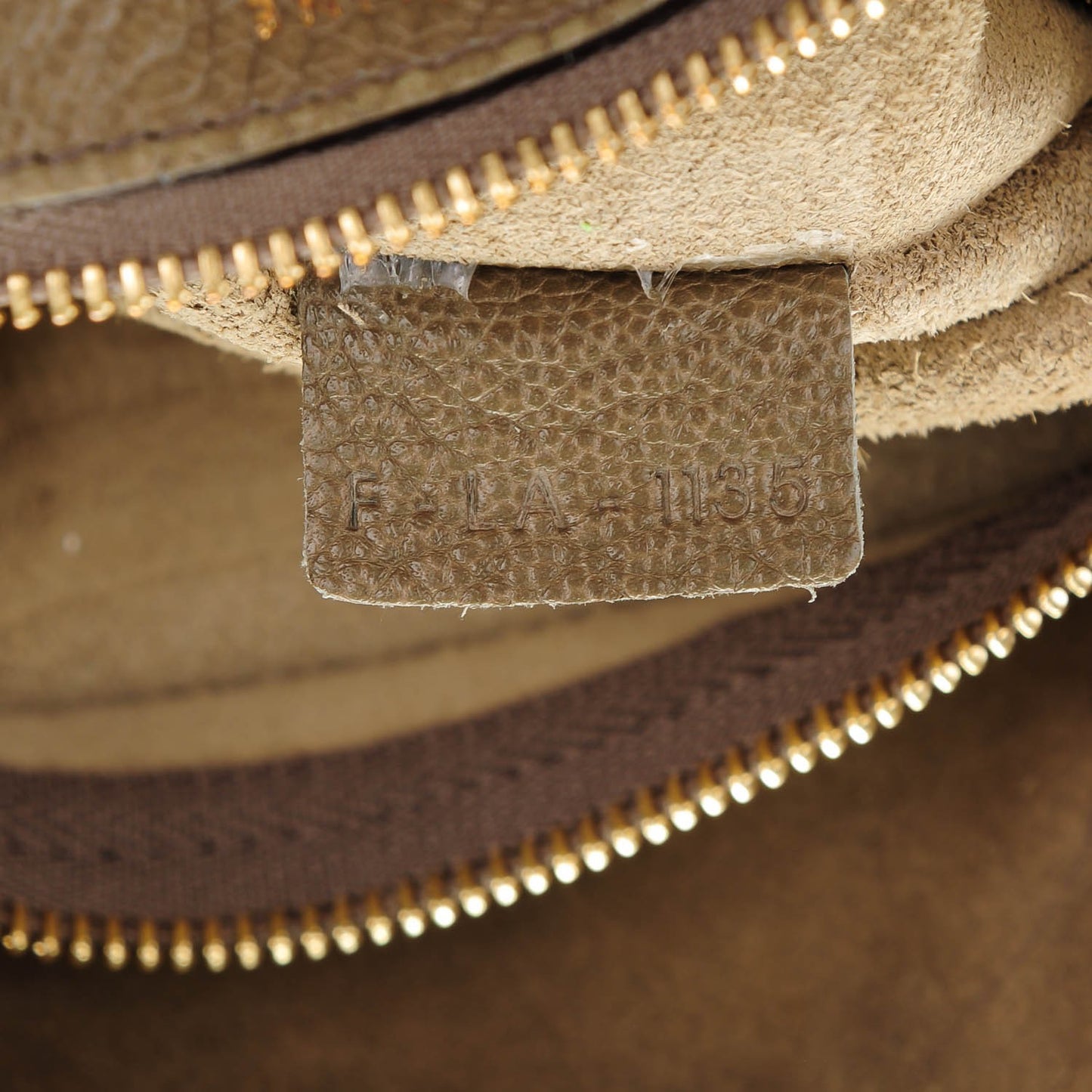 Shiny Grained Calfskin Small Belt Cabas Phantom Souris