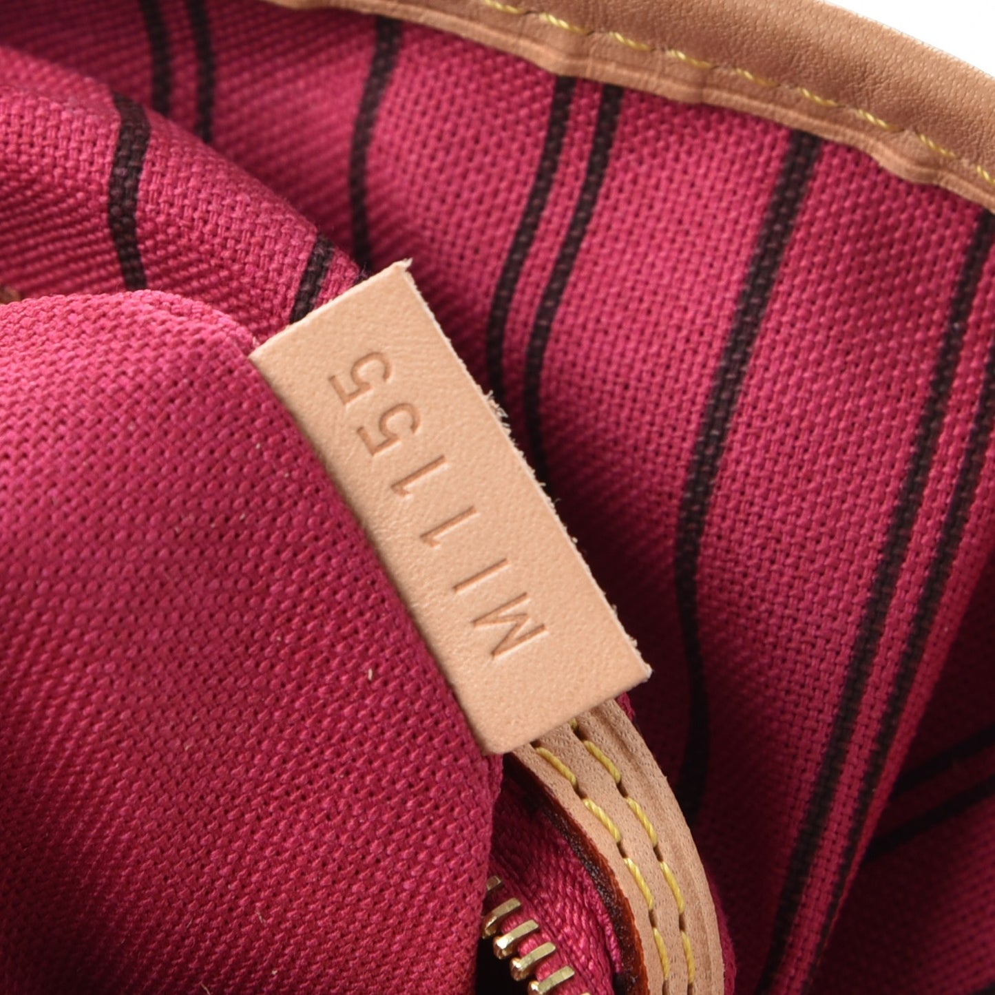 Monogram Delightful MM Pivoine