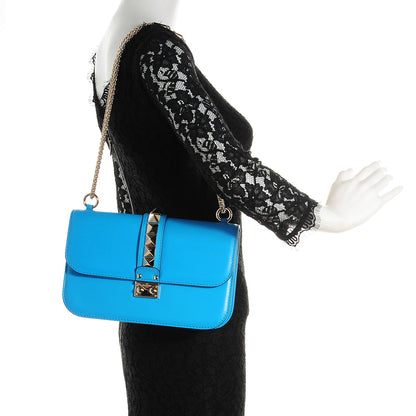 Valentino Garavani Vitello Medium Glam Lock Rockstud Flap Parrot 2 of 8