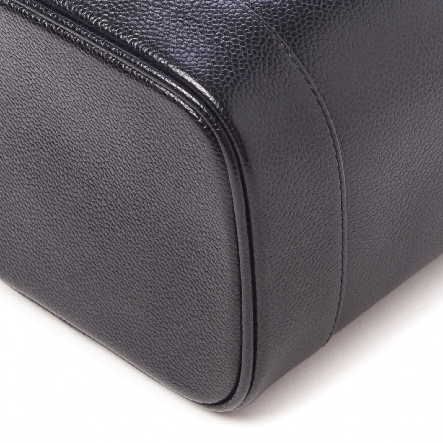 Chanel Caviar Vanity Cosmetic Case Black 4 of 9