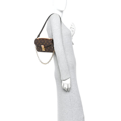 Louis Vuitton Monogram Pochette Metis East West 2 of 9