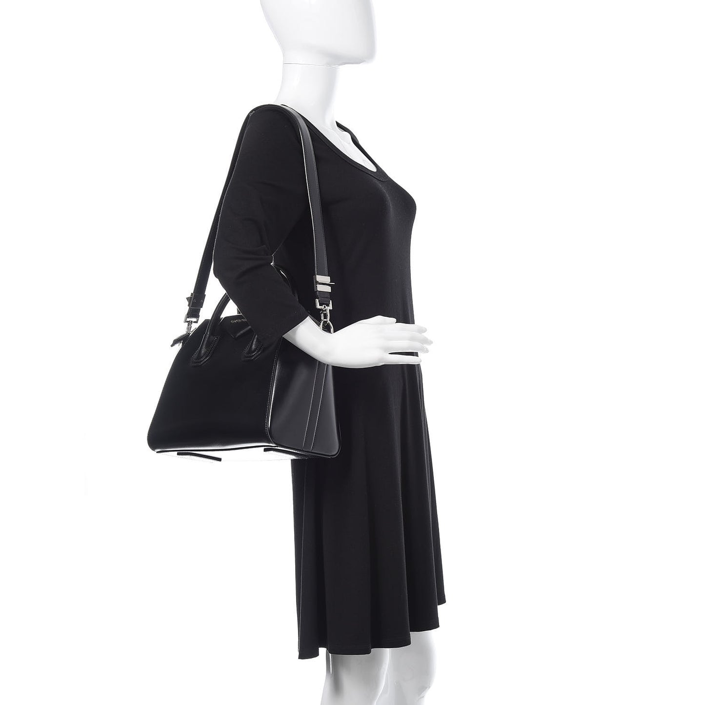 Shiny Lord Calfskin Small Antigona Black