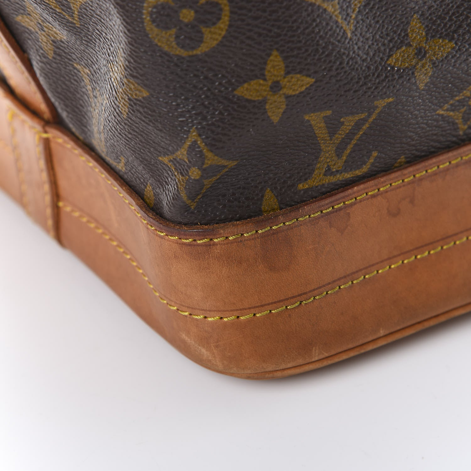 Louis Vuitton Monogram Noe 15 of 22