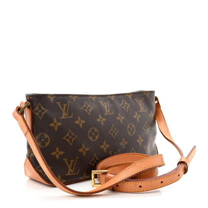 Louis Vuitton Monogram Trotteur 3 of 10