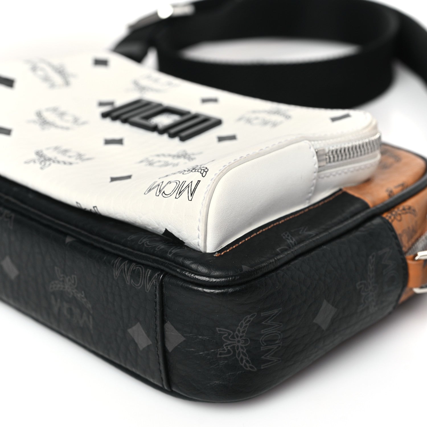 MCM Visetos Mix Small Klassik Crossbody White 9 of 10