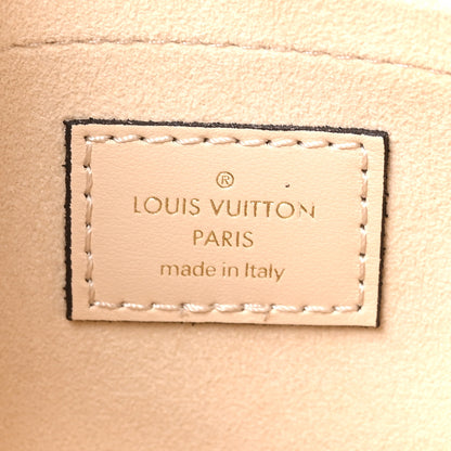 Louis Vuitton Empreinte Monogram Giant OnTheGo East West Creme 6 of 9