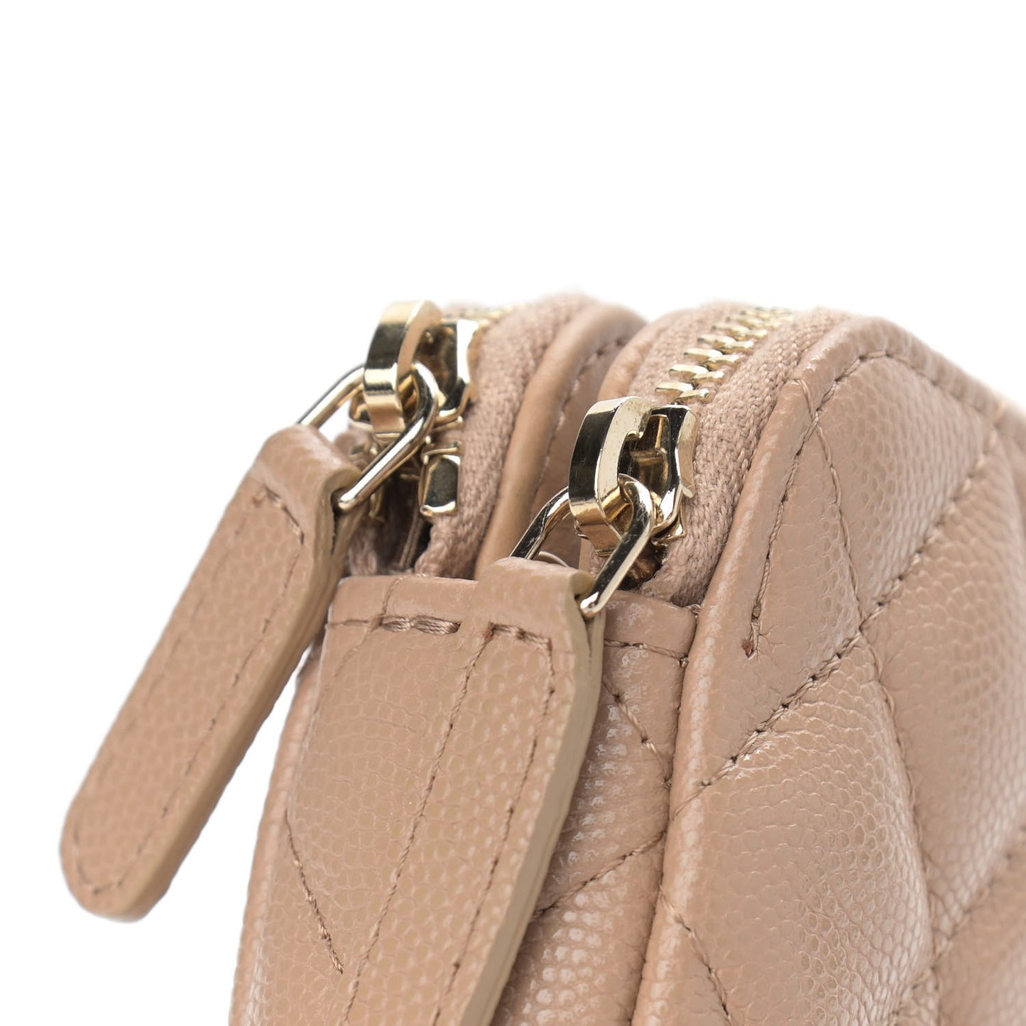 Caviar Quilted Small Clutch With Chain Beige