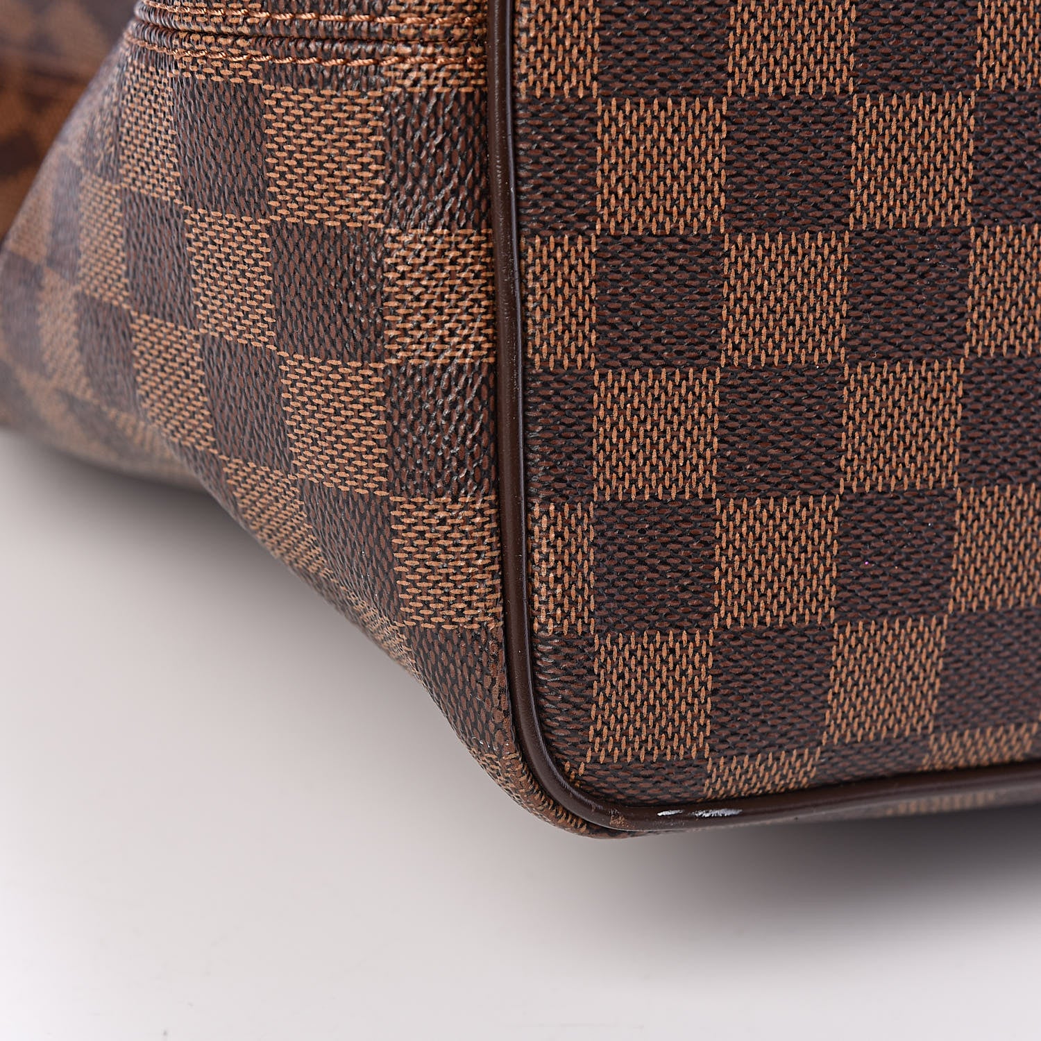 Louis Vuitton Damier Ebene Bergamo GM 13 of 16