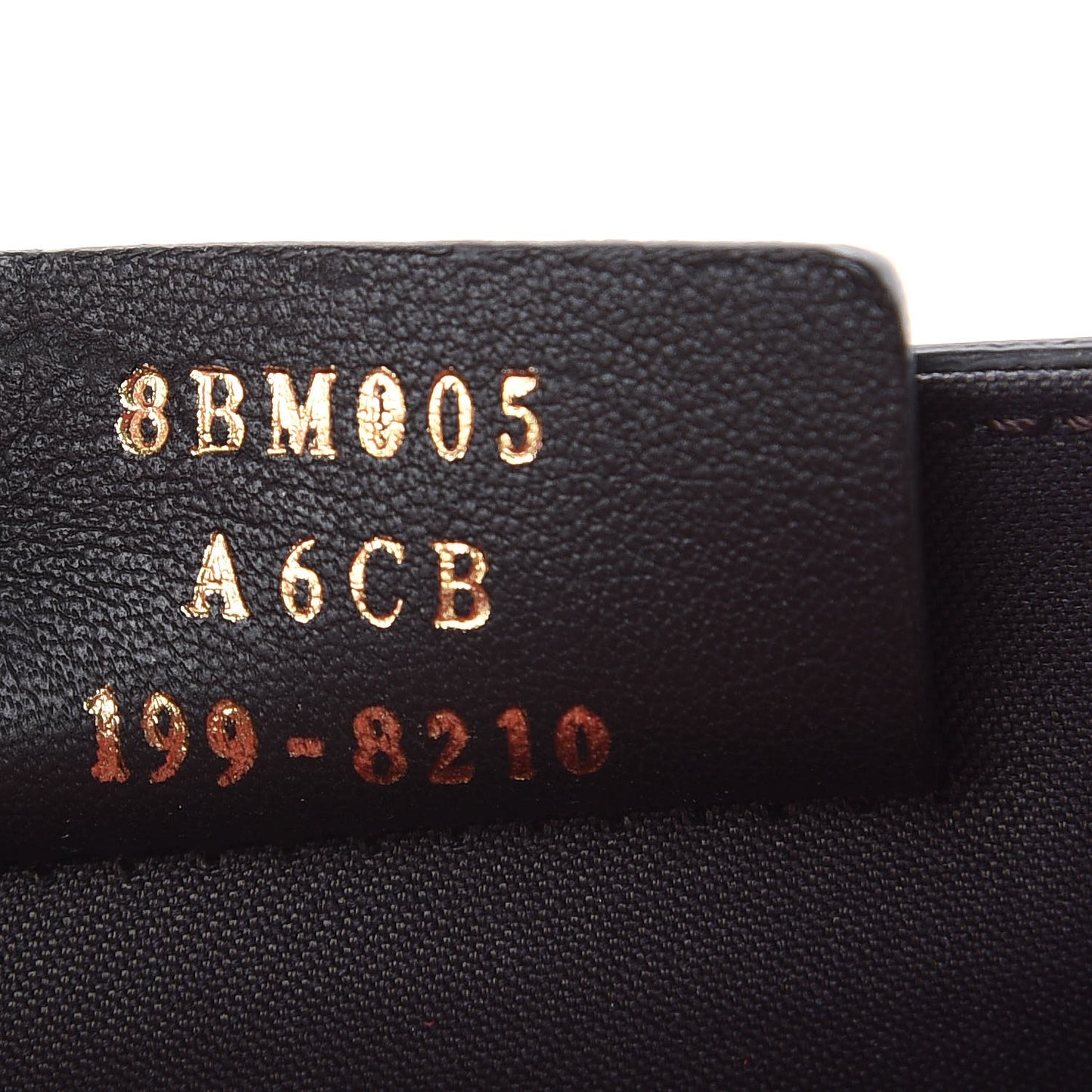 Vitello Cruise F is Fendi Bi-Color FF 1974 Embossed Envelope Belt Bag Maya Black Fragola