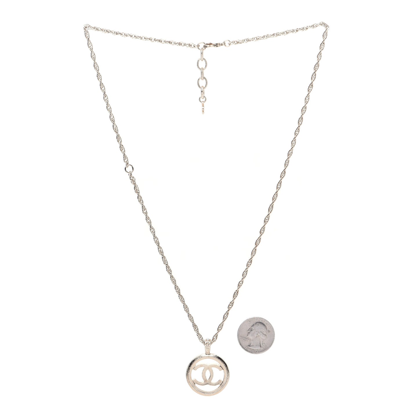 Pearl CC Round Pendant Necklace Gold