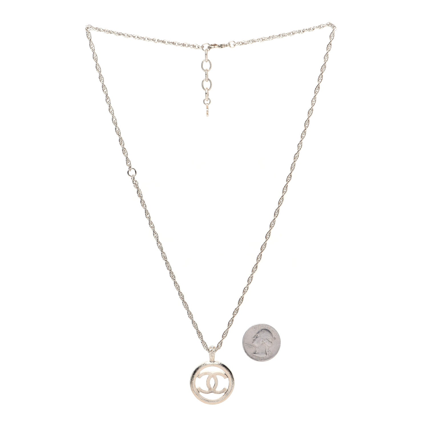 Chanel Pearl CC Round Pendant Necklace Gold 3 of 8