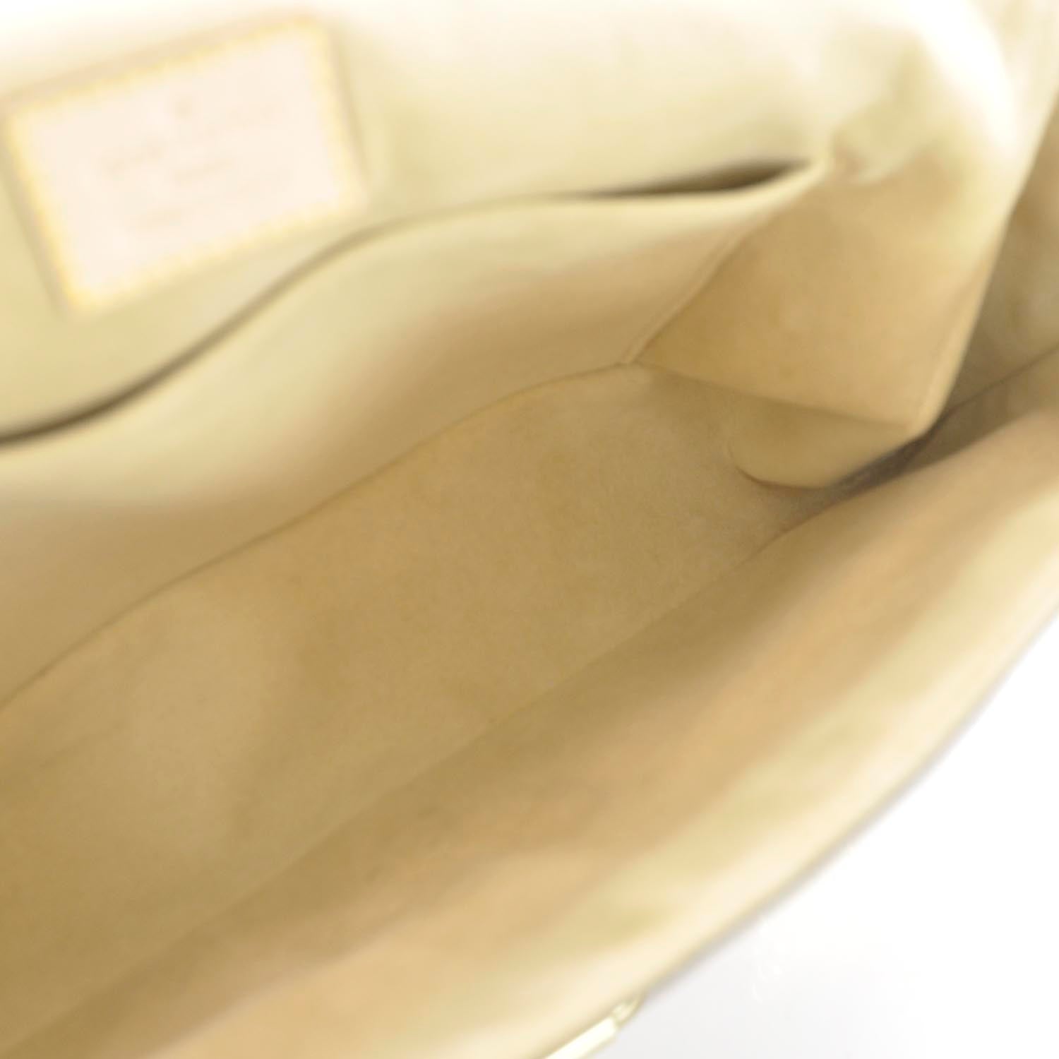 Louis Vuitton Monogram Hudson PM 7 of 7