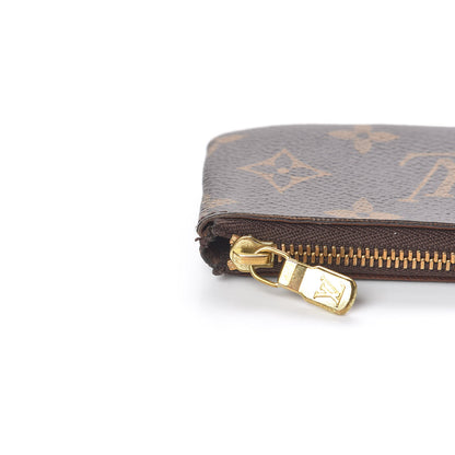 Louis Vuitton Monogram Key Pouch 7 of 10