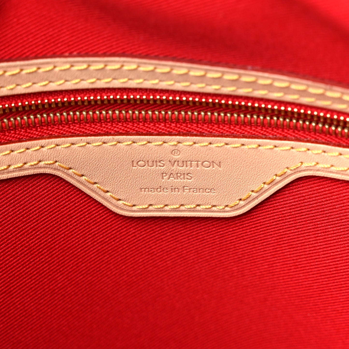 Monogram Carry It