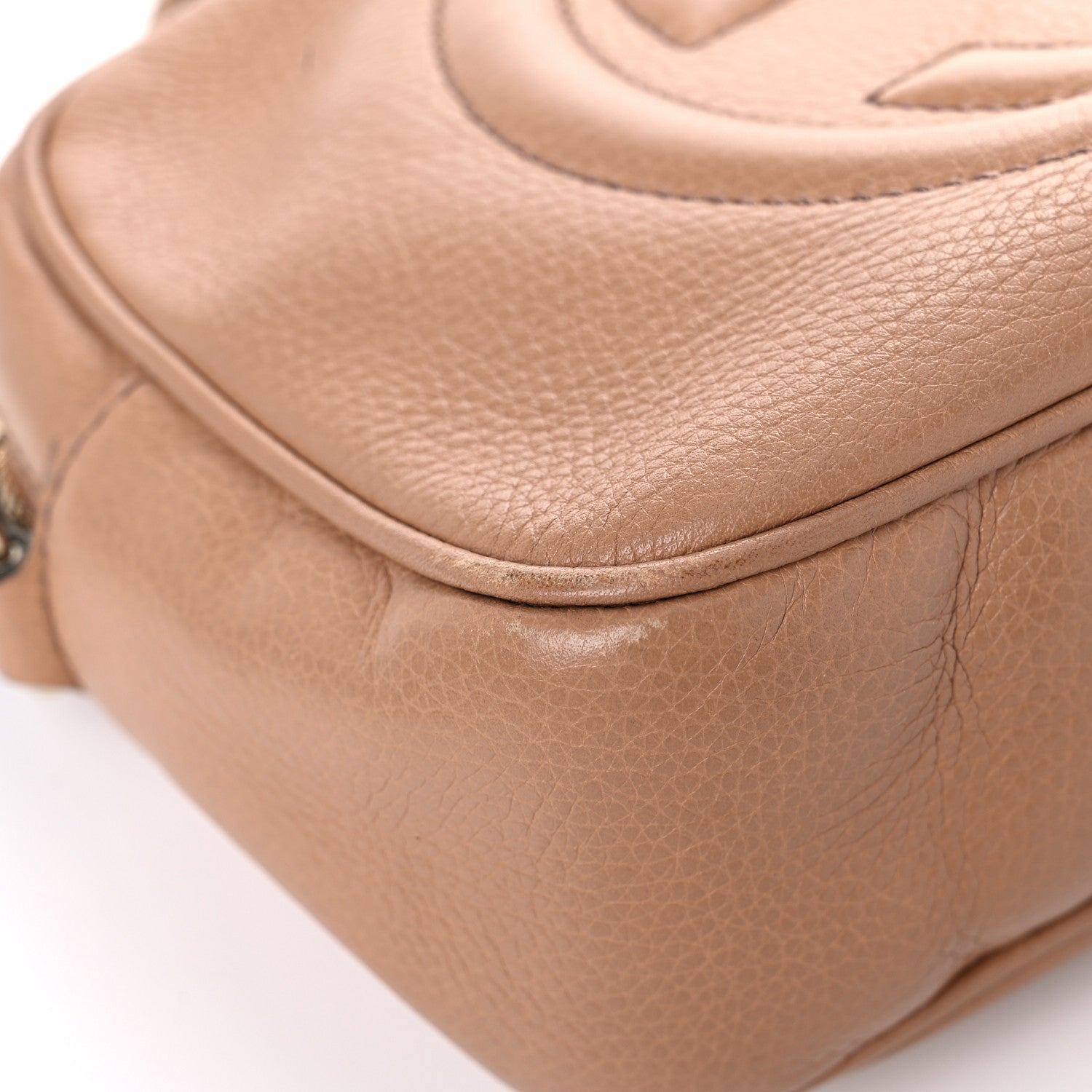 Gucci Pebbled Calfskin Small Soho Disco Bag Camelia 6 of 21