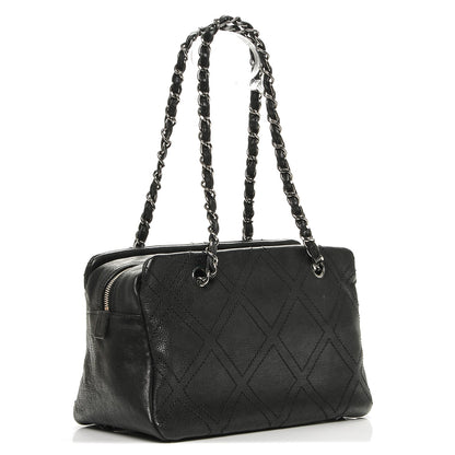Chanel Calfskin Small Diamond Stitch Tote Black 3 of 7