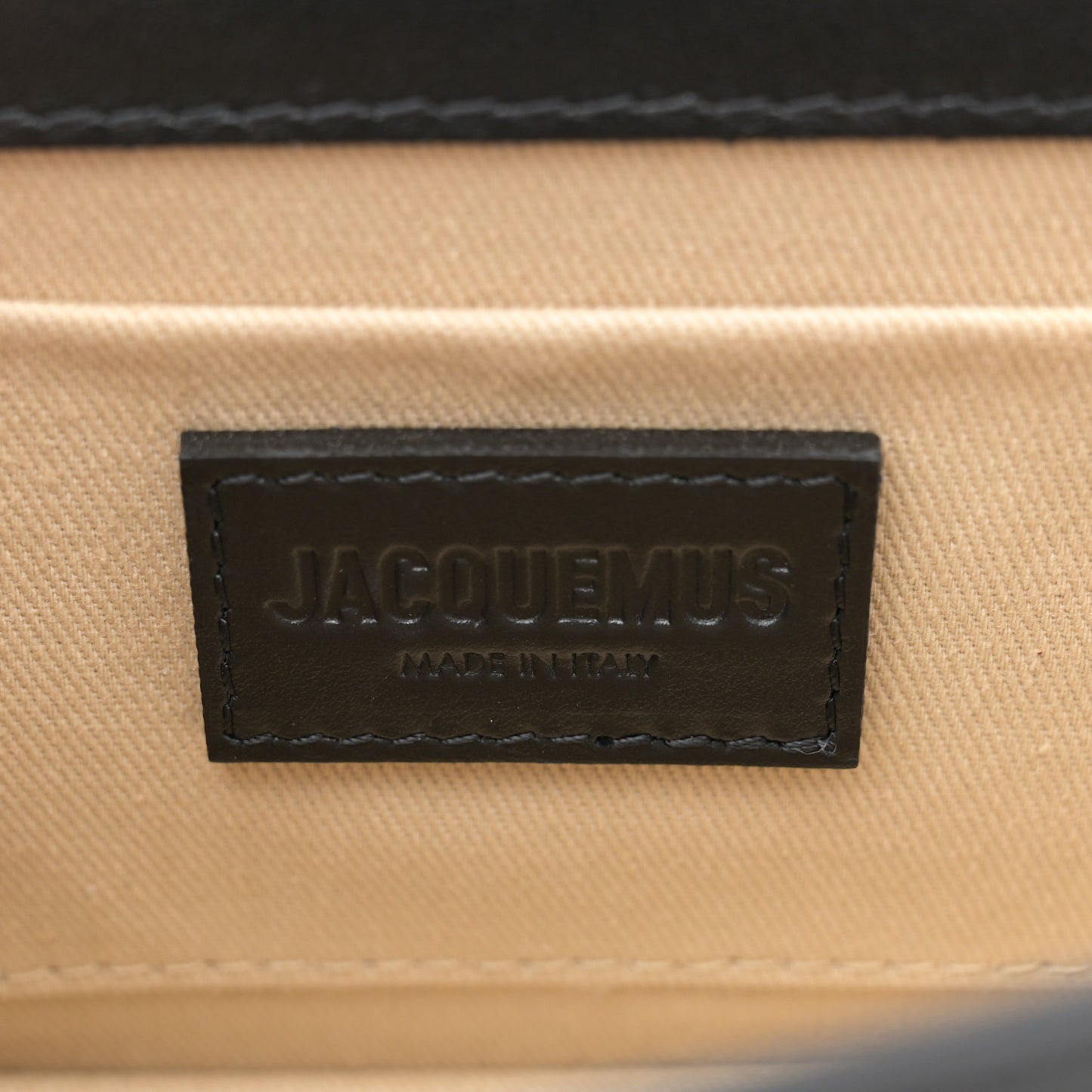 Smooth Calfskin Le Chiquito Long Black