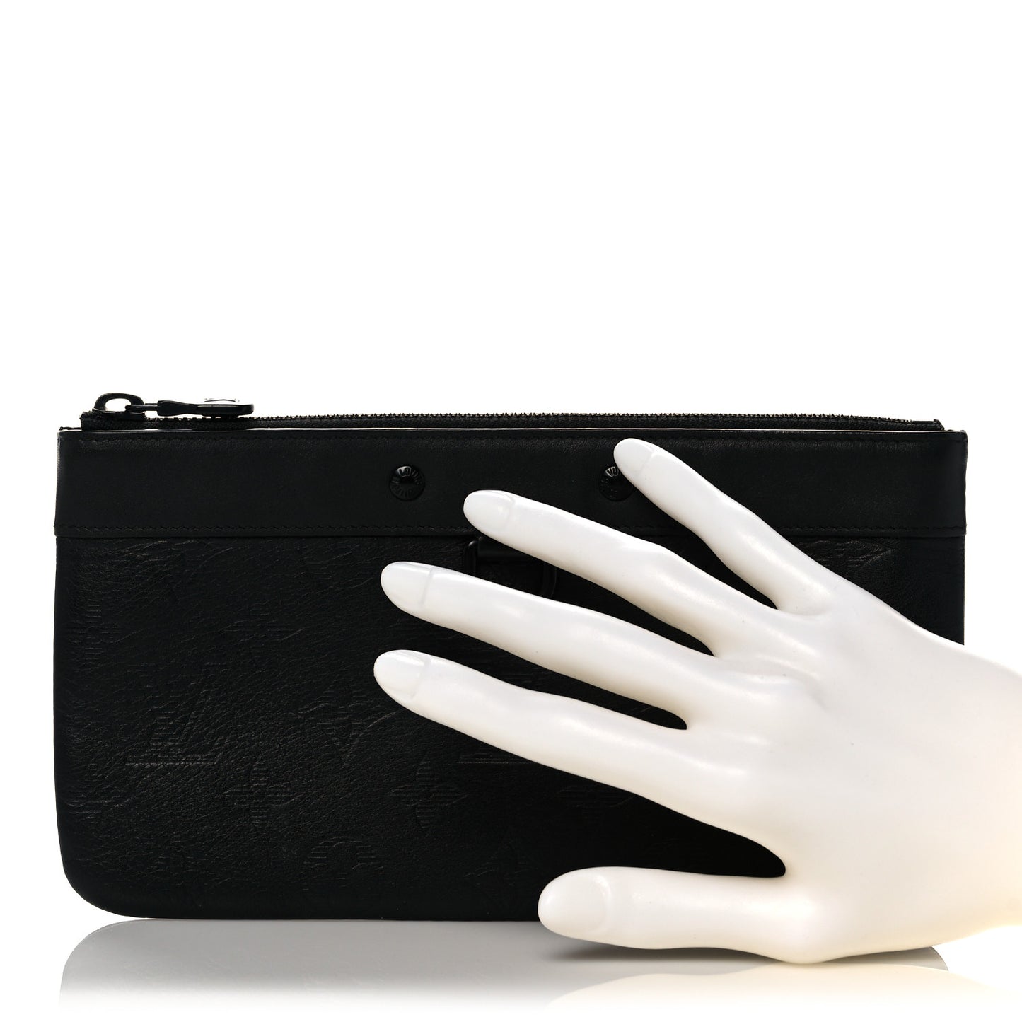 Calfskin Monogram Shadow Discovery Pochette PM Black