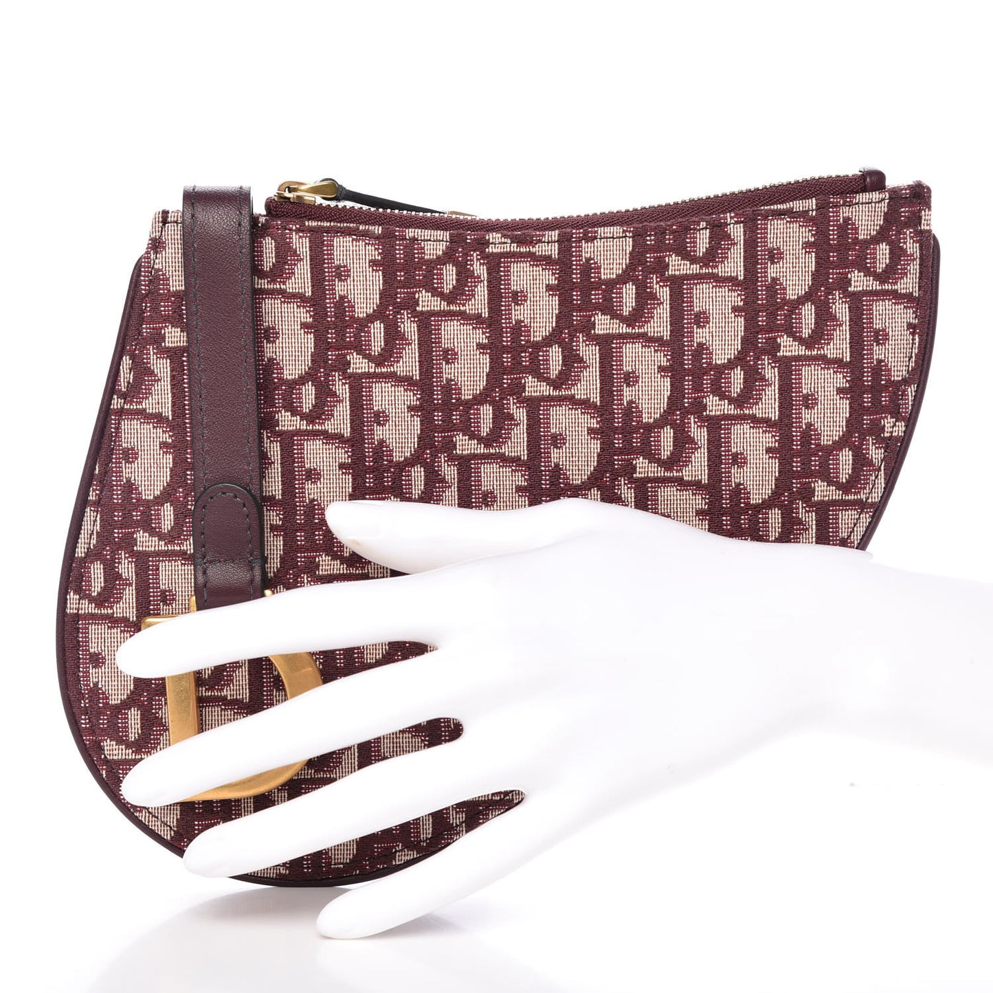 Oblique Saddle Clutch Burgundy
